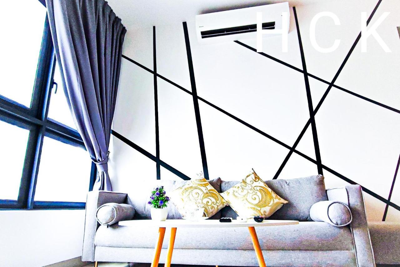 Apartment Gigantic Kl View At M-vertica By Hck *
