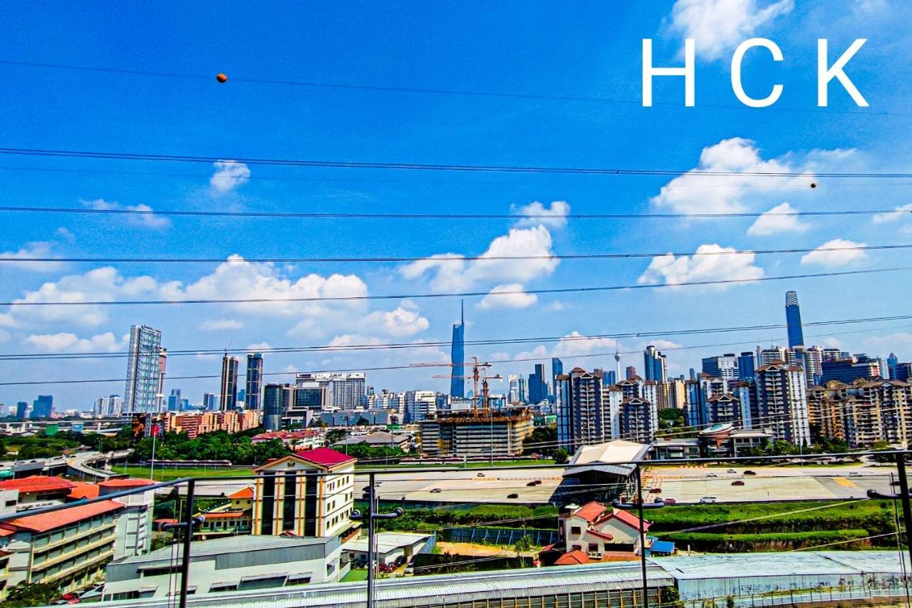 Gigantic Kl View At M-vertica By Hck